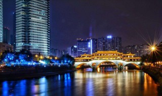 成都市区好玩的地方 成都市区好玩的地方(必去的十大景点推荐