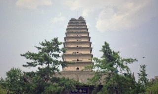 小雁塔和大雁塔的区别 大雁塔和小雁塔哪个值得去